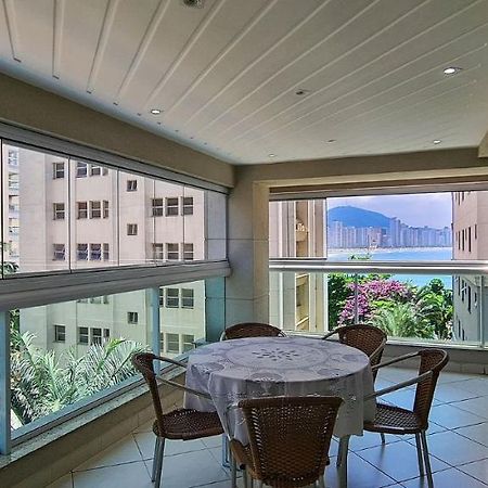 Apto Com Garagem E Lavanderia Em Frente A Praia Guaruja Bagian luar foto