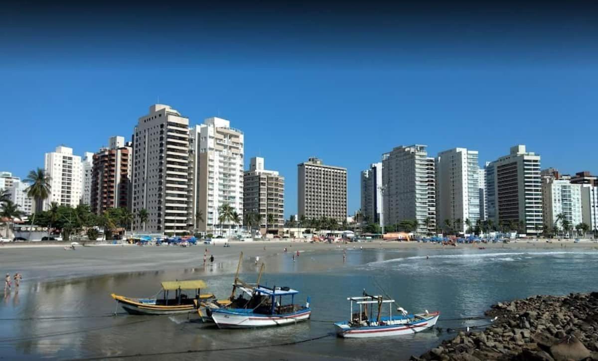 Apto Com Garagem E Lavanderia Em Frente A Praia Guaruja Bagian luar foto